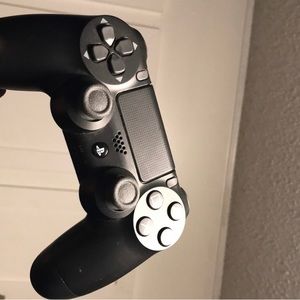 PS4 Controller